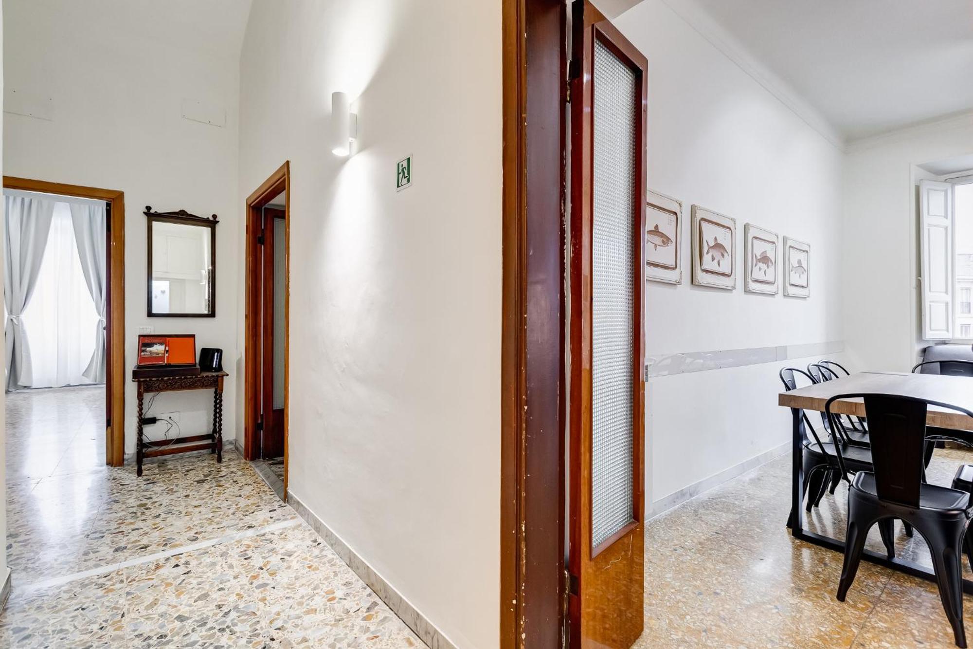 Vivilo Collection - San Vito View Apartment - 3 Bdr 2 Baths Rome Extérieur photo