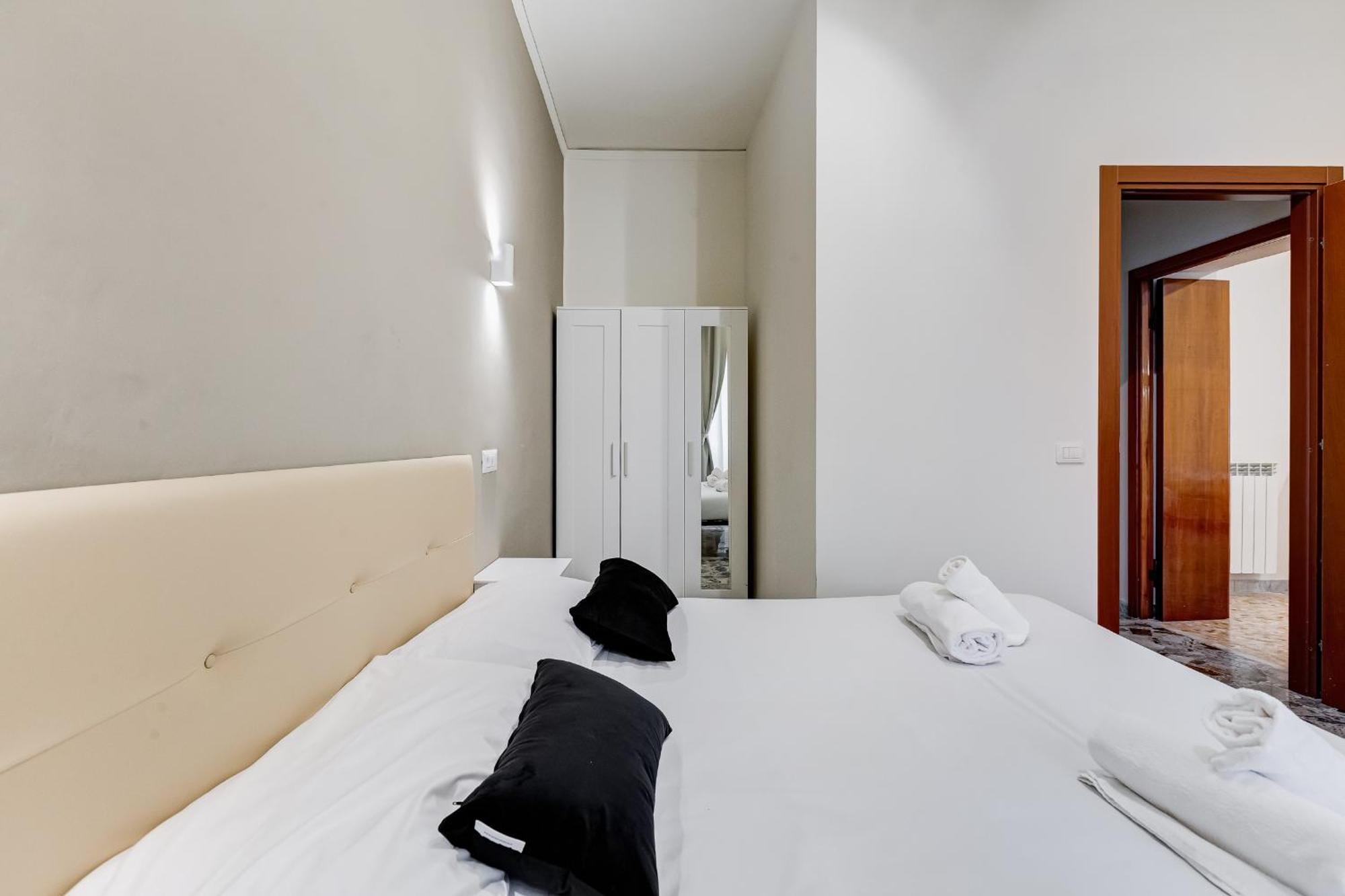 Vivilo Collection - San Vito View Apartment - 3 Bdr 2 Baths Rome Extérieur photo
