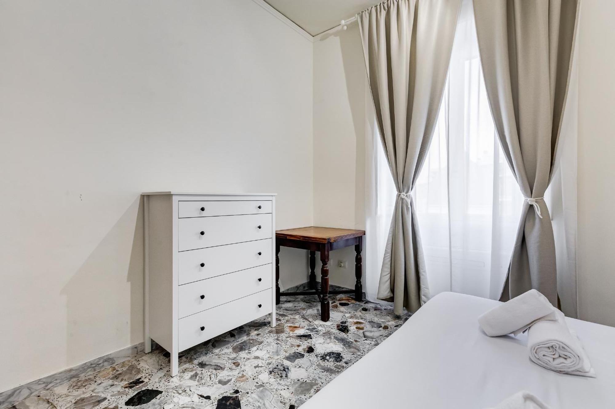 Vivilo Collection - San Vito View Apartment - 3 Bdr 2 Baths Rome Extérieur photo