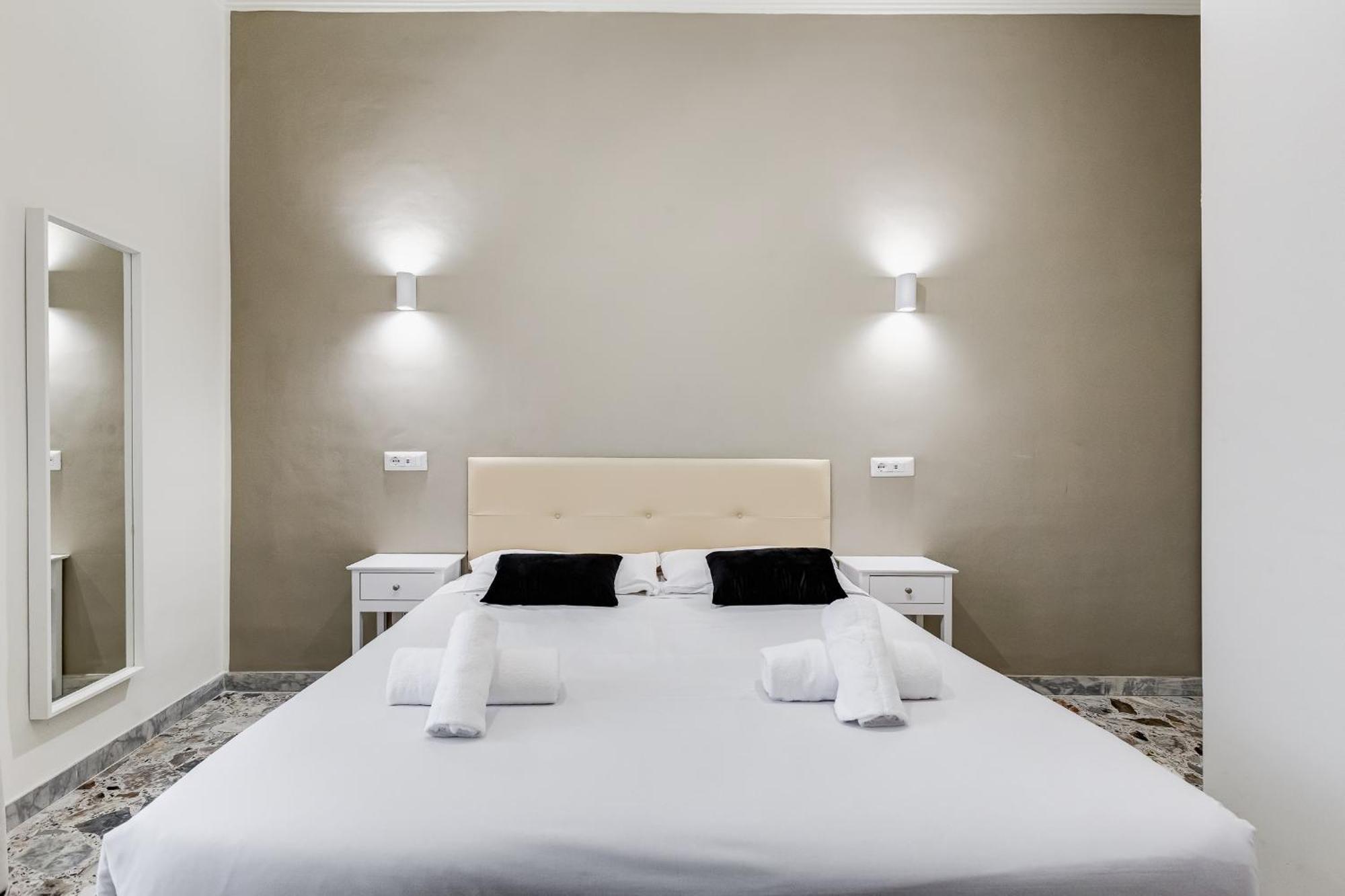 Vivilo Collection - San Vito View Apartment - 3 Bdr 2 Baths Rome Extérieur photo